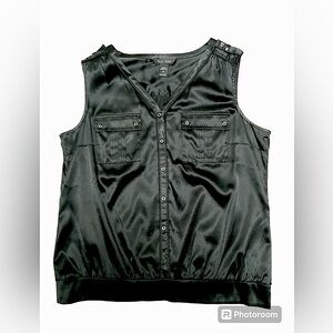 White House Black Market Black Sleeveless top Size 12. Gently used.